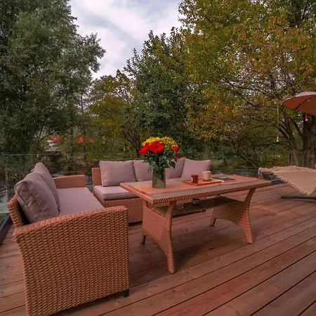 Waterfall Glamping Holiday home Bihac