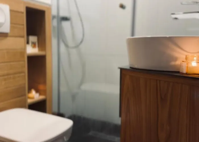 Nyaraló Waterfall Glamping