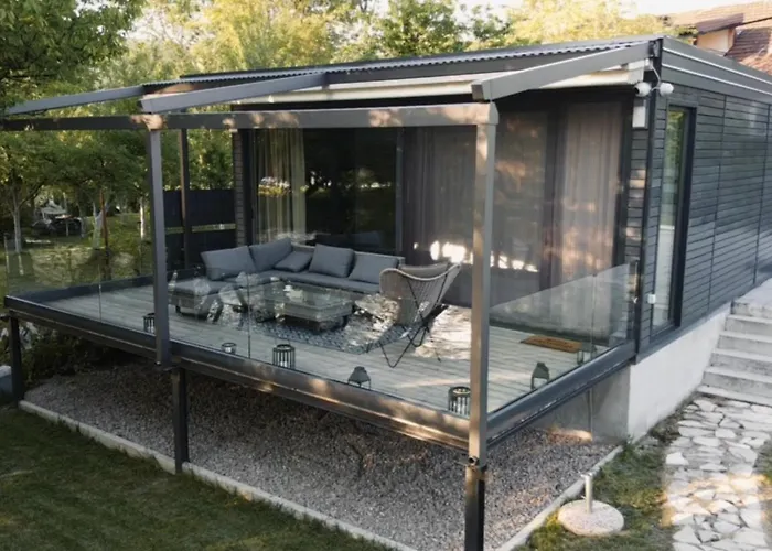 Waterfall Glamping Vikendica *